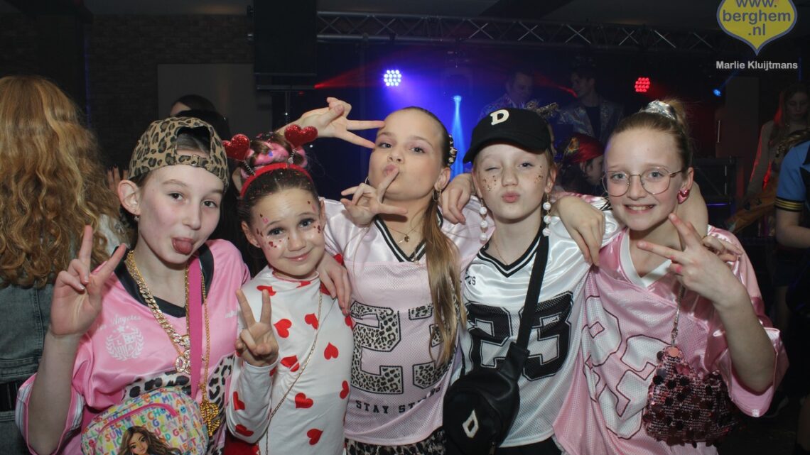 Carnaparty 2026 Knollenrijk Berghem